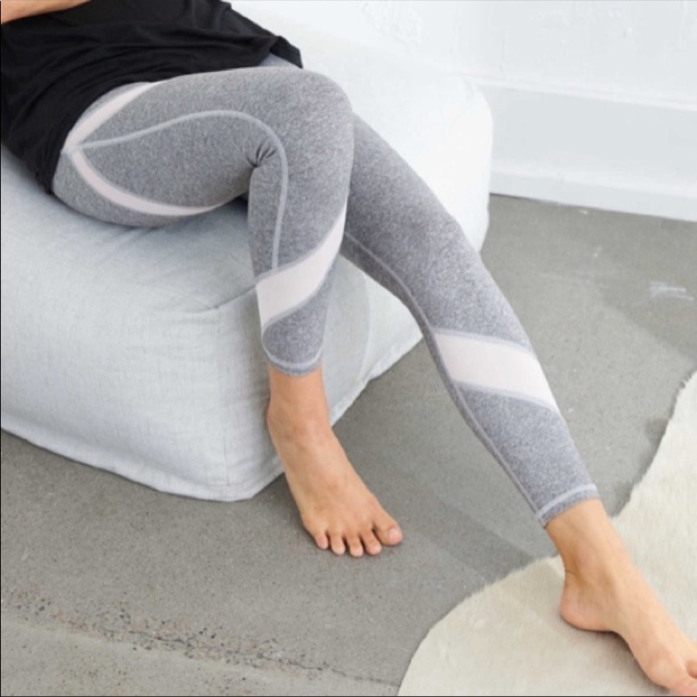 Grey aerie leggings